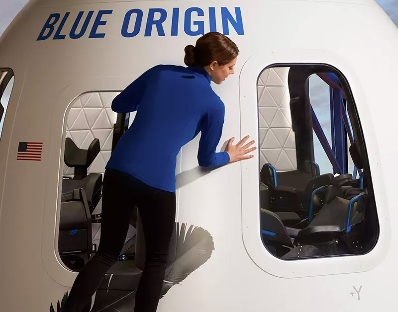 Así será el interior de la nave para turistas espaciales de Blue Origin 1