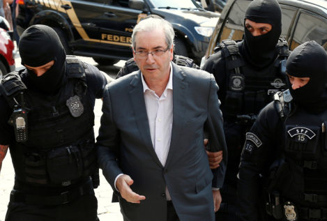 Condenado a 15 años de cárcel el impulsor de la destitución de Rousseff por corrupción