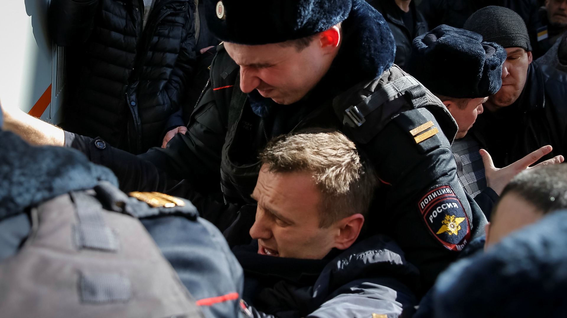Cientos de opositores, entre ellos Navalny, han sido detenidos en Moscú