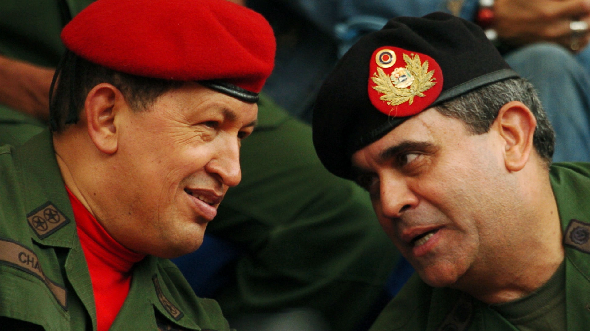 Exministro de Hugo Chávez fue imputado por más delitos un día antes de salir en libertad