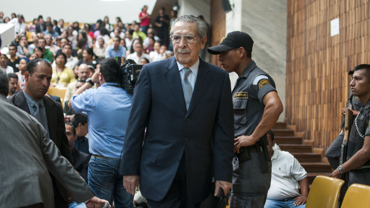 El dictador guatemalteco Efraín Ríos Montt, a juicio por genocidio