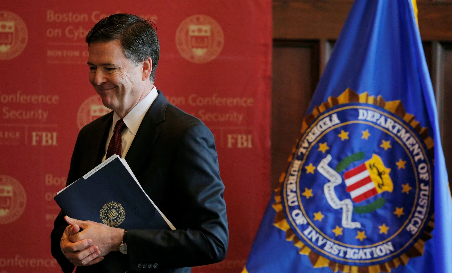 El FBI recalca que en Estados Unidos no existe "la privacidad absoluta"