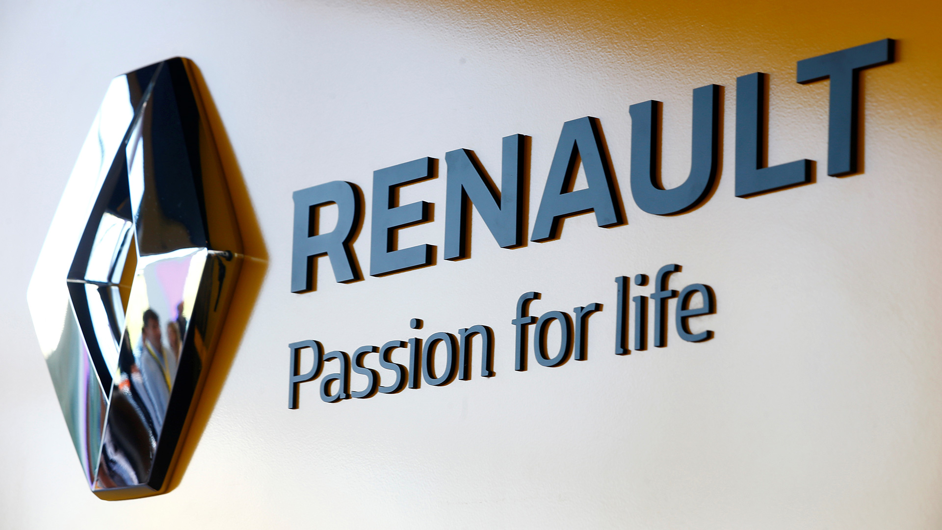 Francia acusa a Renault de manipular sus motores durante décadas