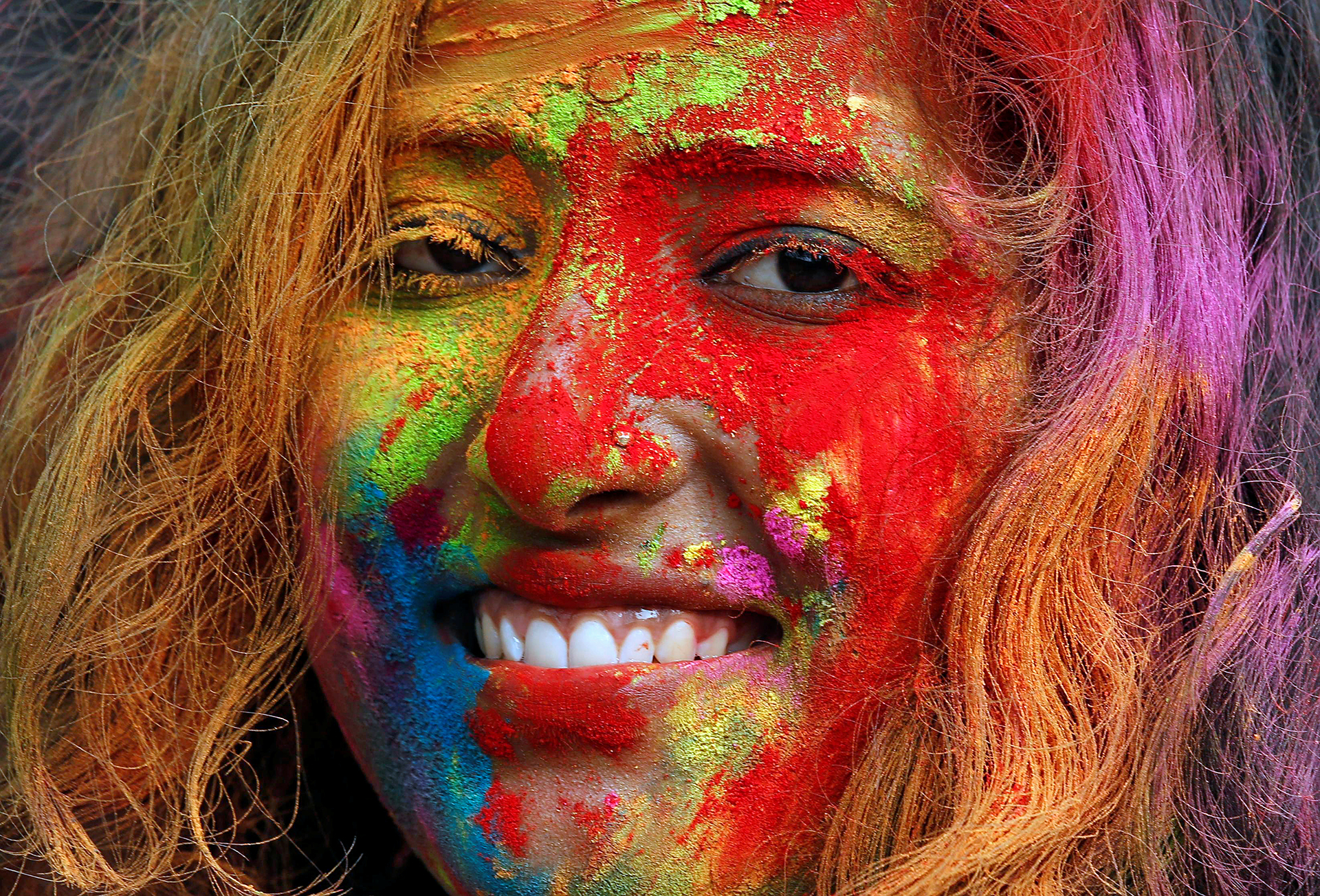 Holi Festival, las imágenes de una explosión de color 3