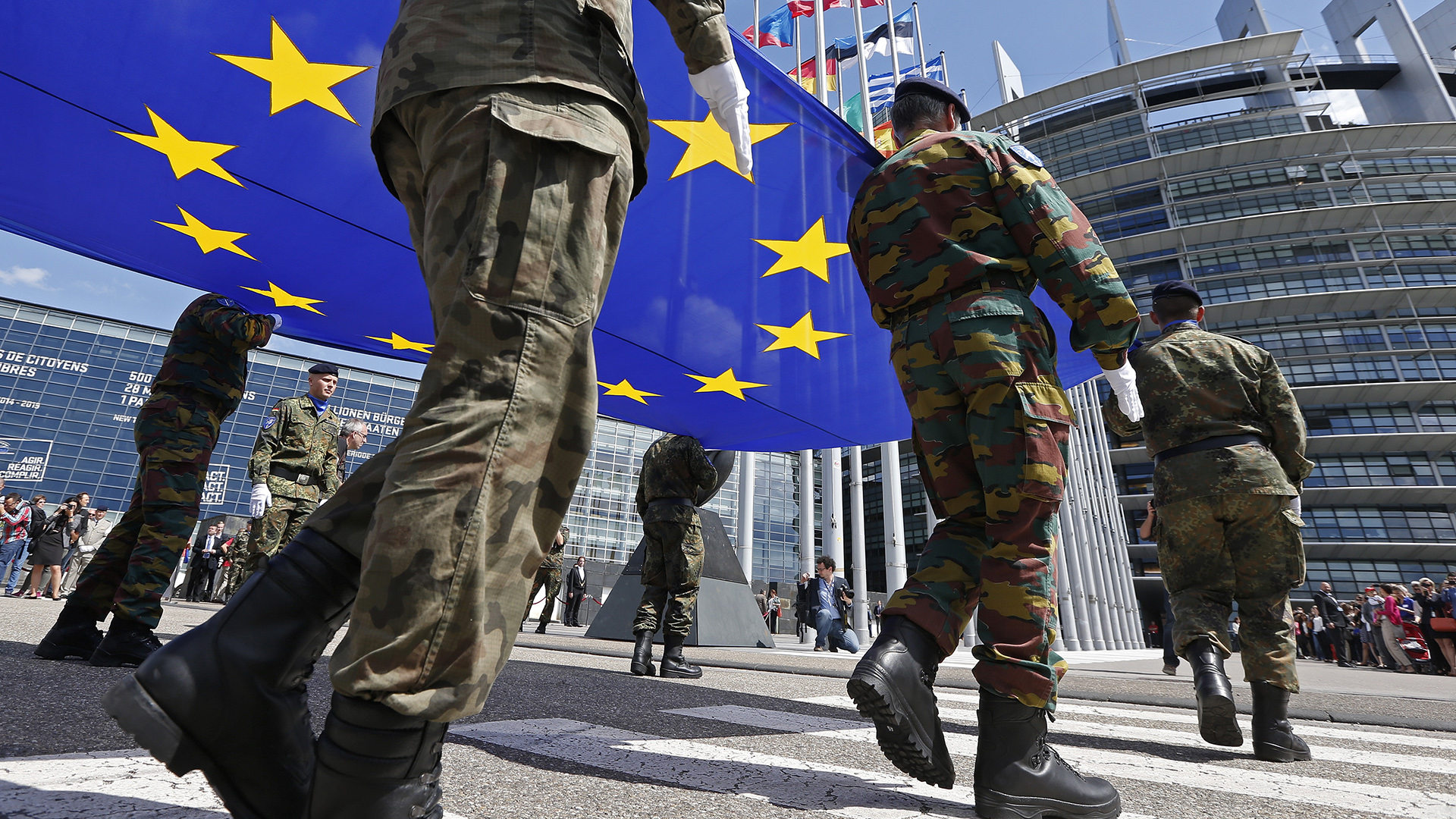 La UE aprueba la creación de su primer cuartel general militar