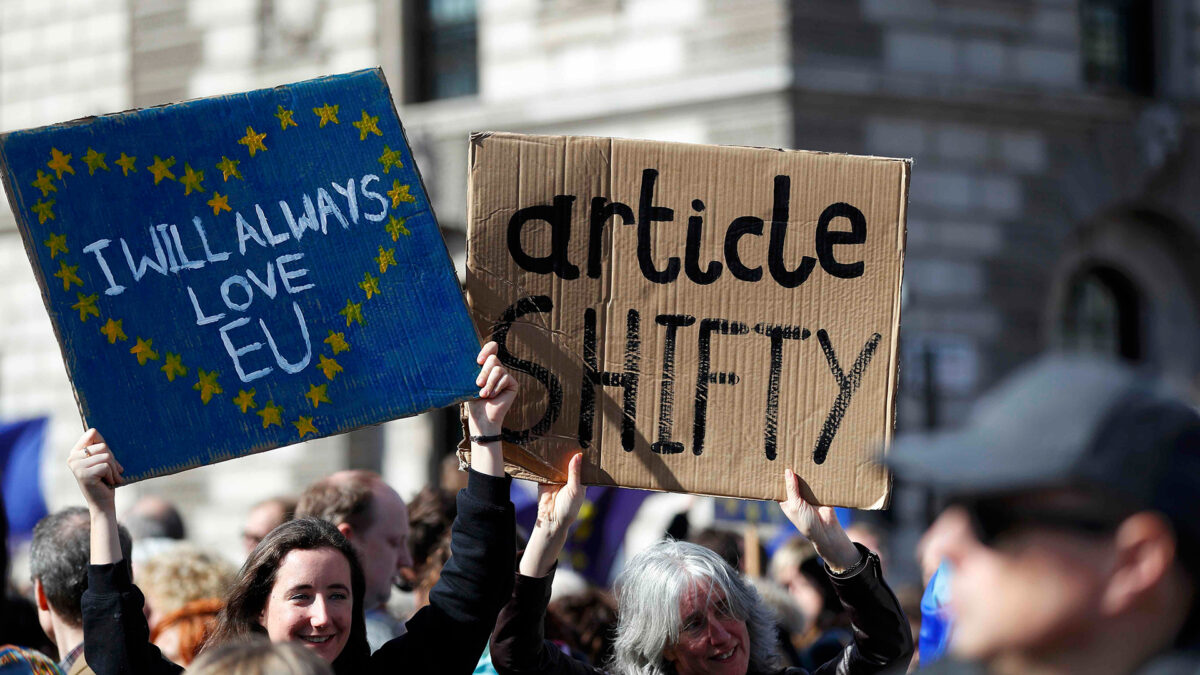 Londres sale a la calle para rechazar y dar marcha atrás al Brexit