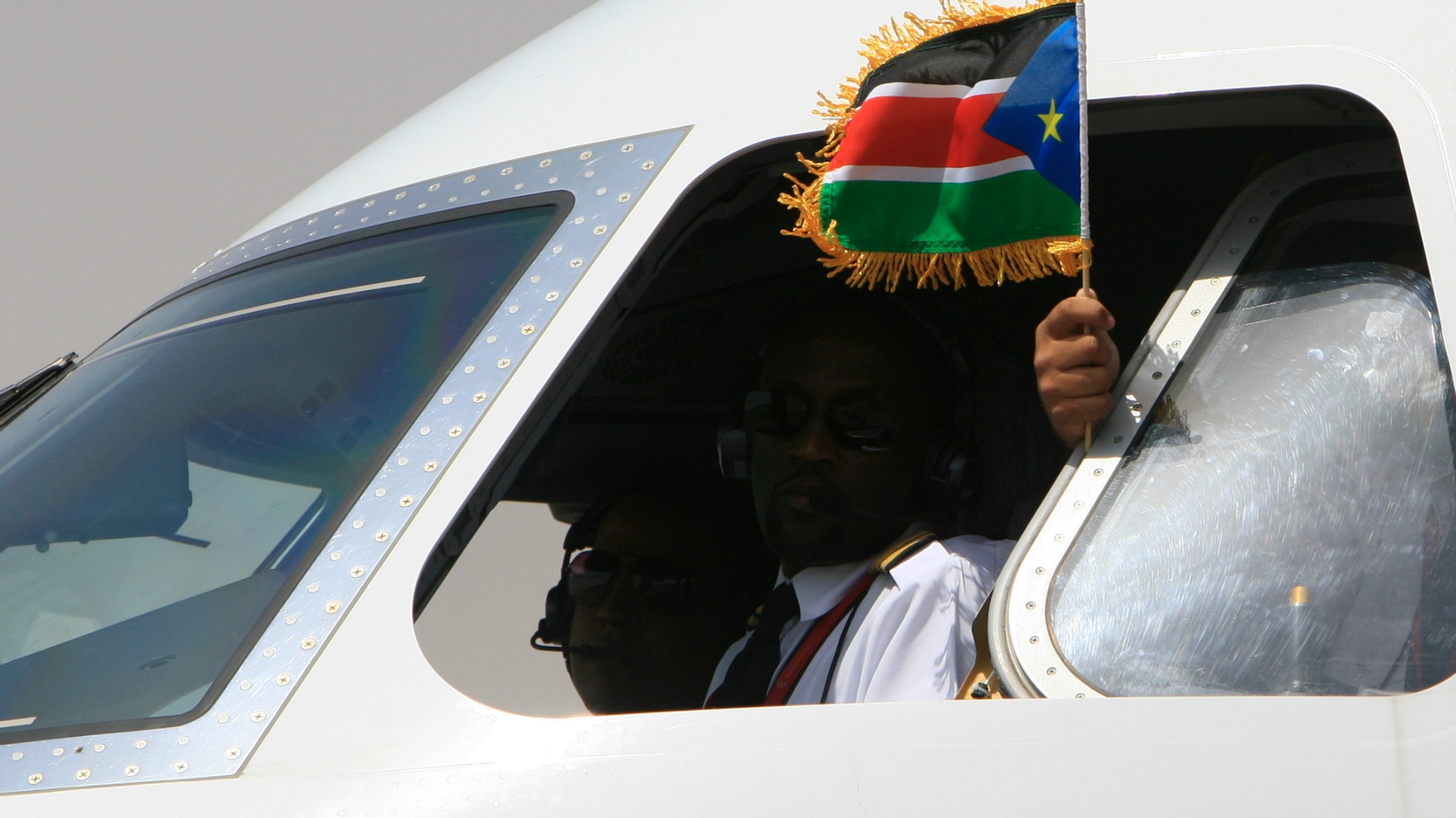 Un avión de pasajeros de Sudán del Sur se estrella al intentar aterrizar