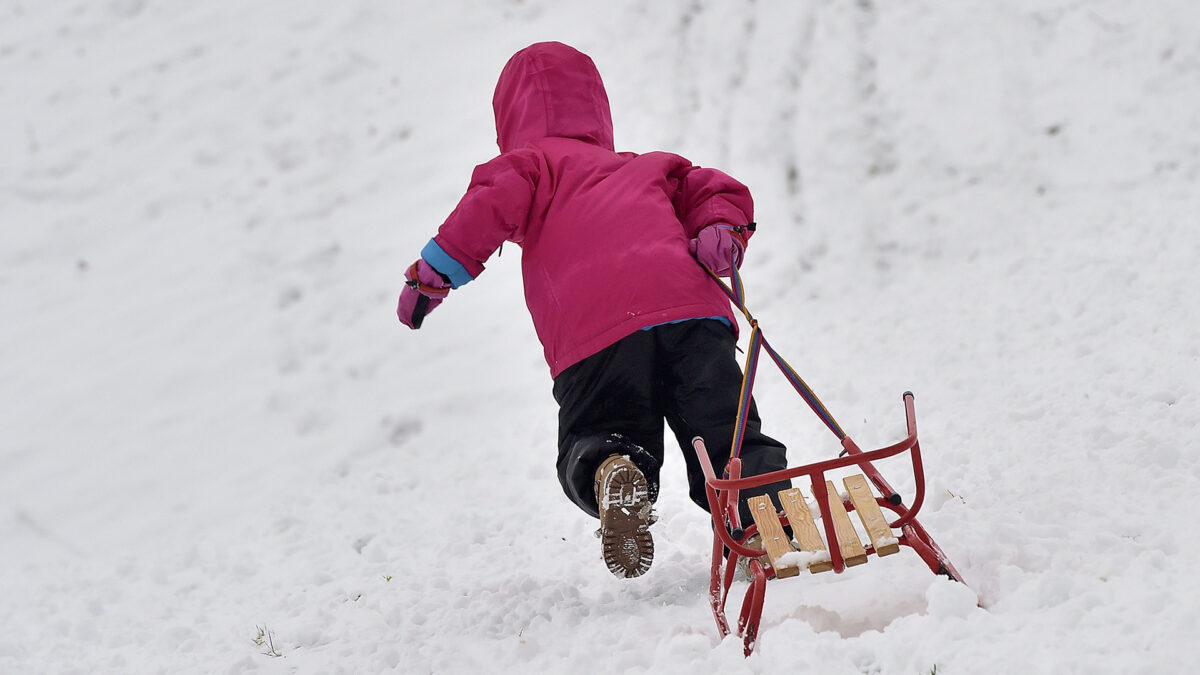 Una niña de cuatro años recorre el bosque siberiano para socorrer a su abuela