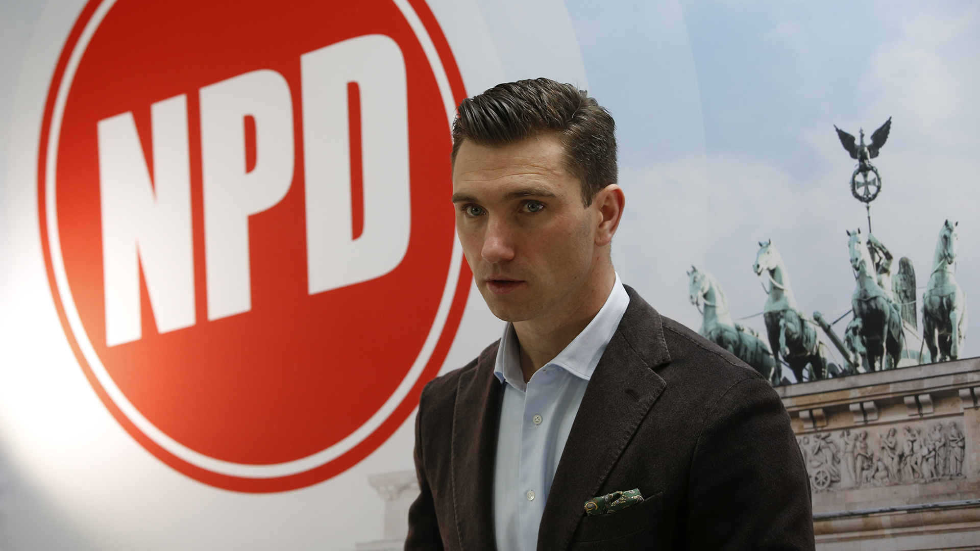 Berlín anuncia una iniciativa para cortar fondos públicos al partido neonazi NPD