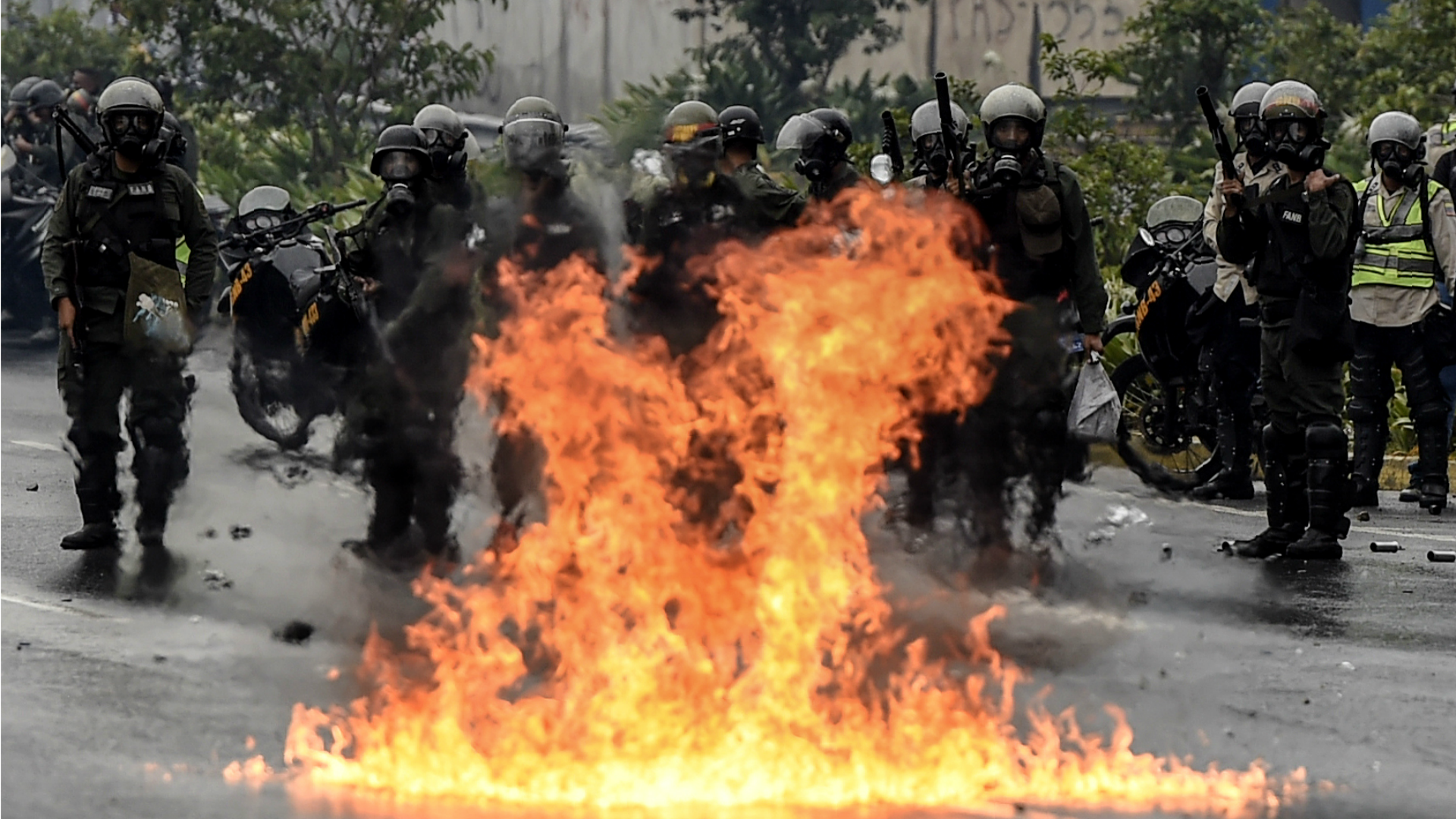 Detenidos dos dirigentes opositores venezolanos por "actos terroristas"