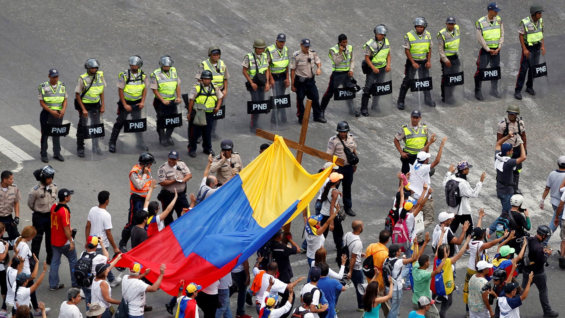El Foro Penal Venezolano (FPV) dice que hay 777 detenidos por protestar contra el Gobierno