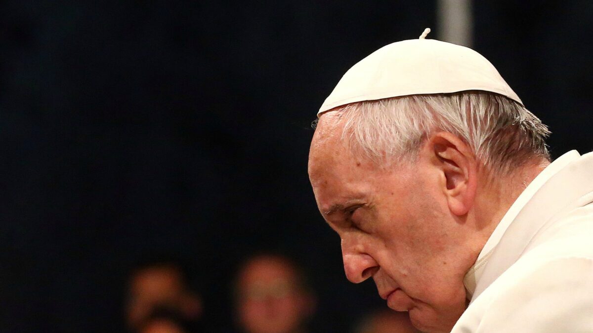 El Papa Francisco expresa su vergüenza por los escándalos de abusos sexuales en la iglesia católica