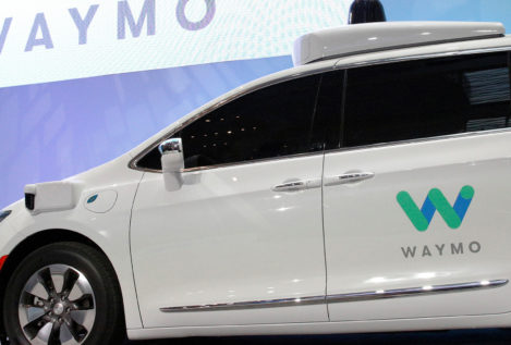 Waymo invita al público a probar sus coches de conducción automática