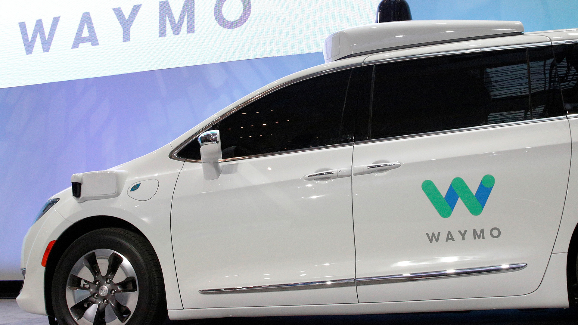Waymo invita al público a probar sus coches de conducción automática