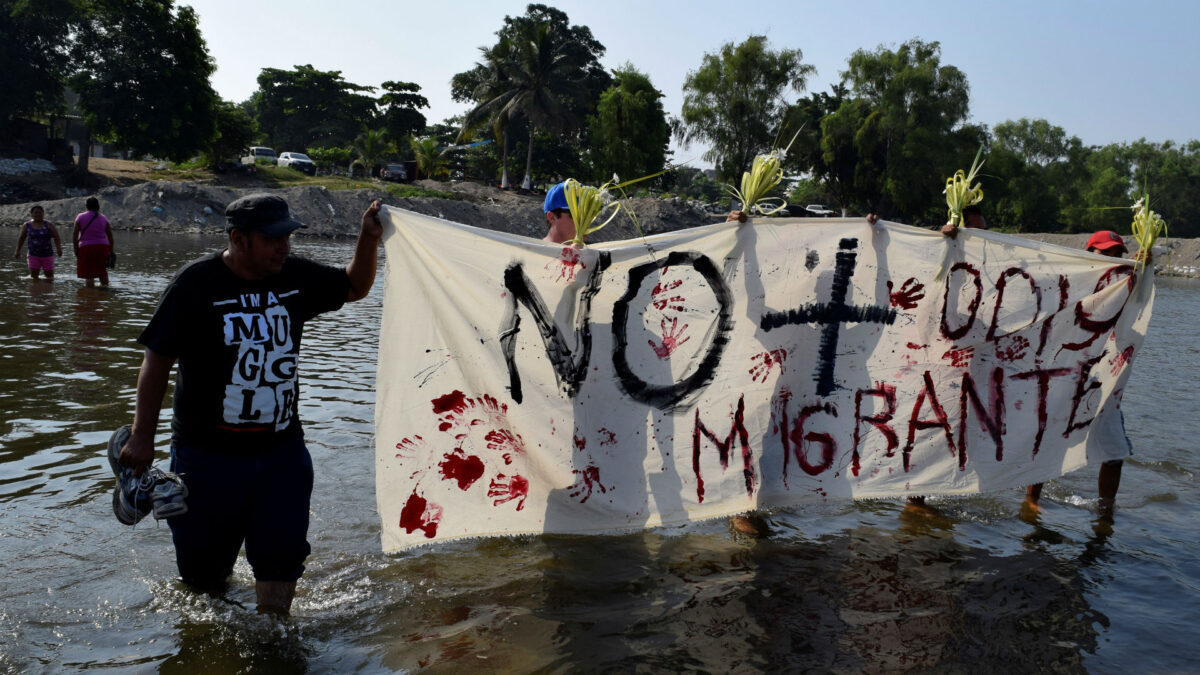 El Supremo de EEUU se niega a revisar la deportación de decenas de inmigrantes