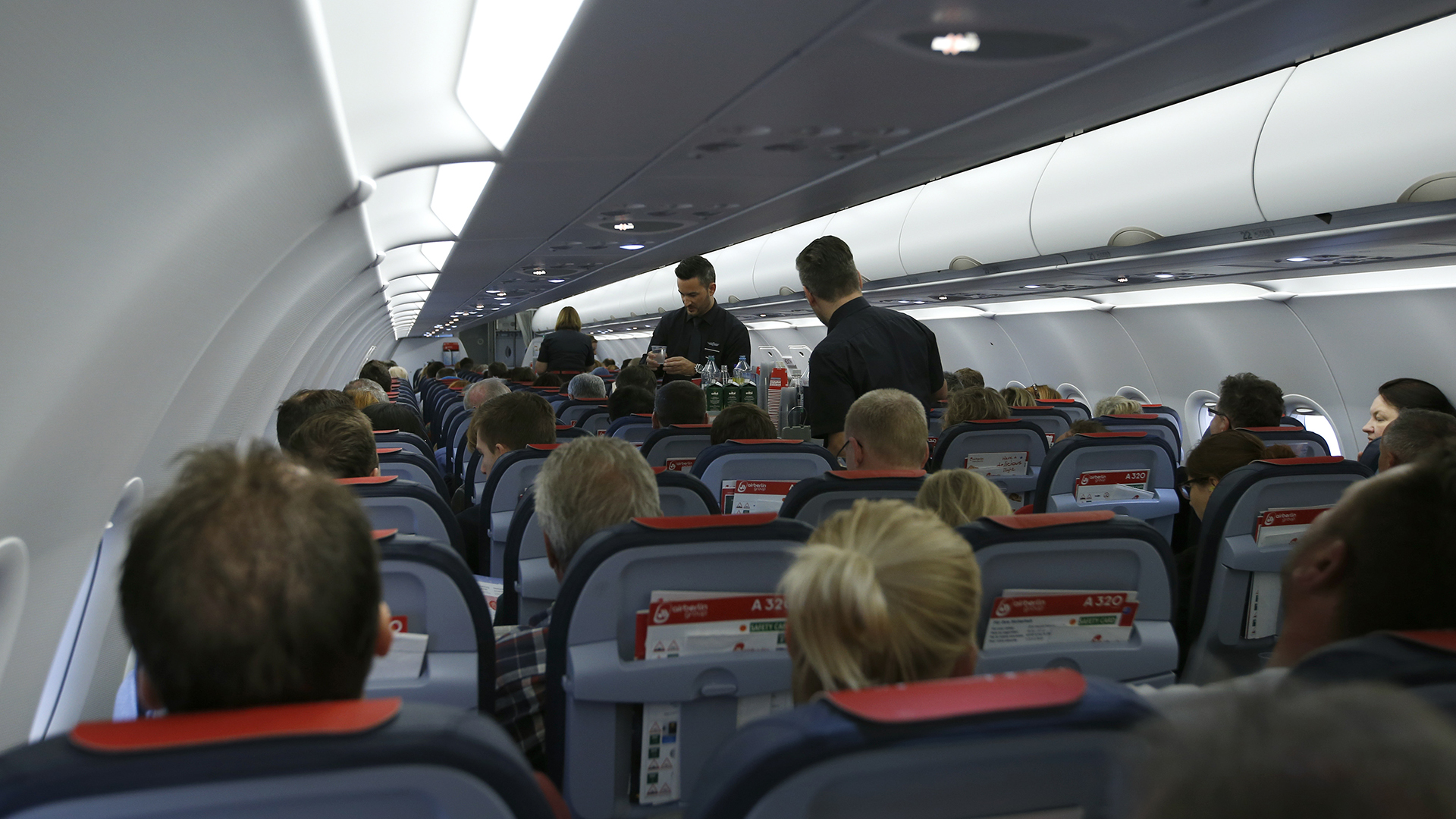 Holanda dice que los pasajeros más problemáticos están en sus vuelos con España