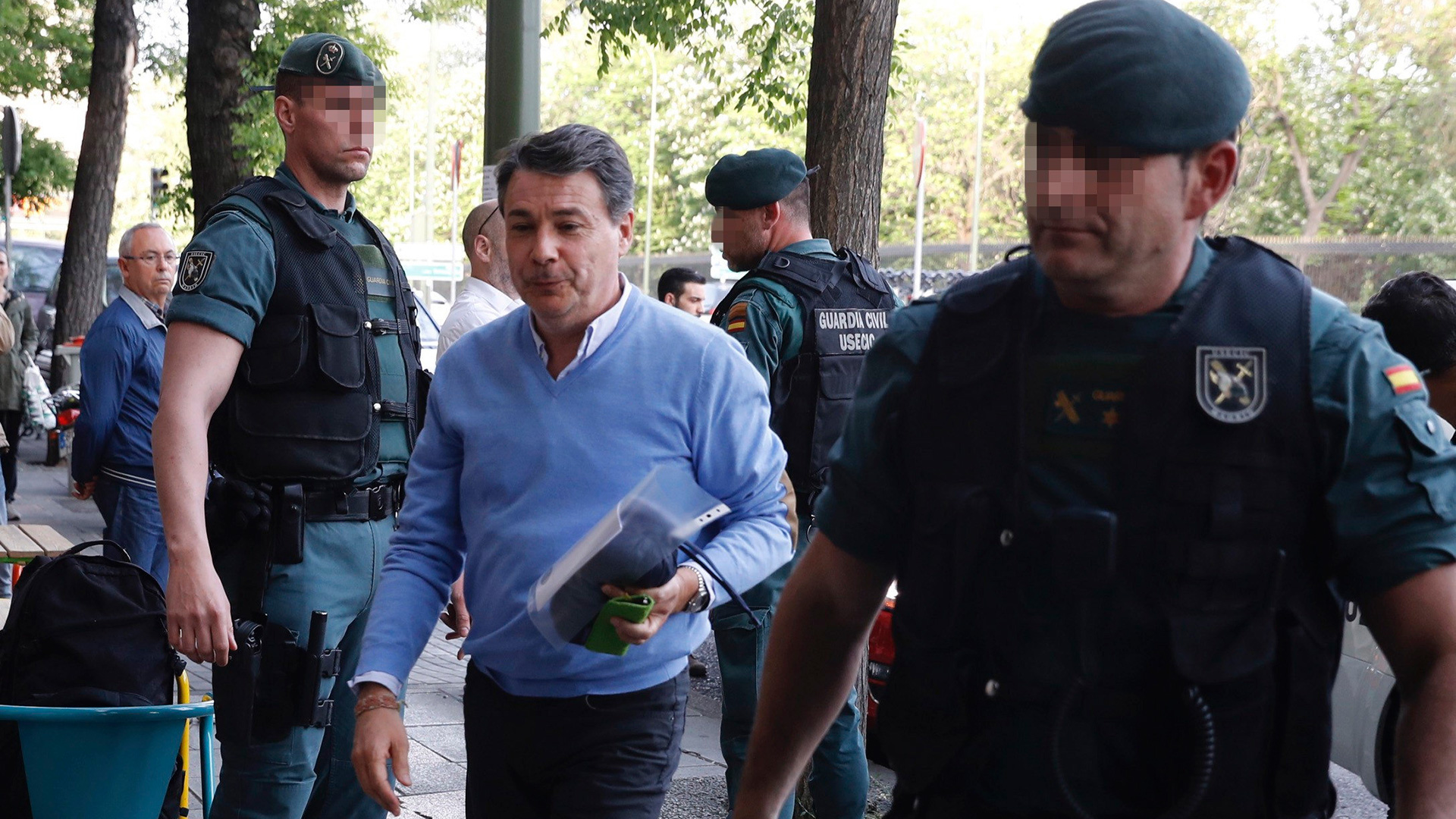 La Guardia Civil registra el despacho de Ignacio González tras su detención