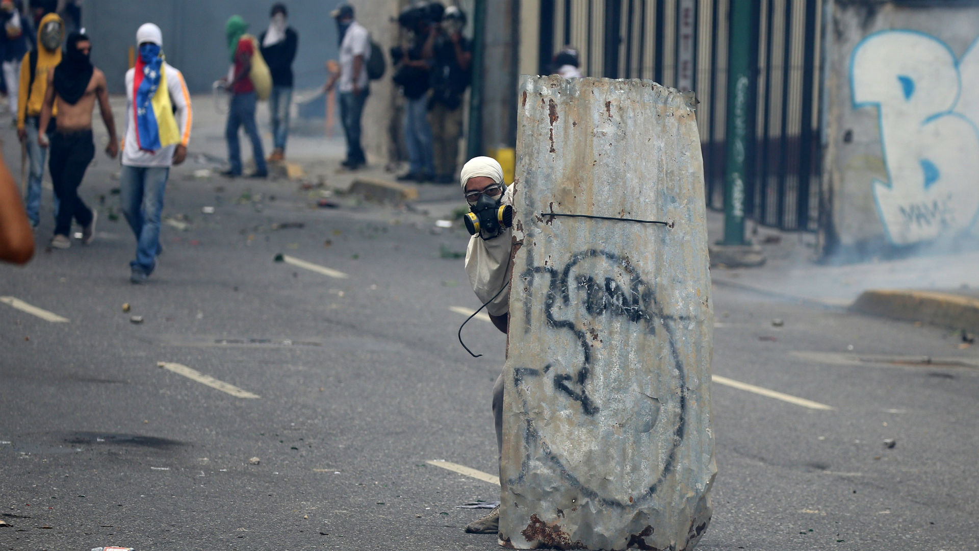 Las protestas en Venezuela se cobran su sexta víctima mortal