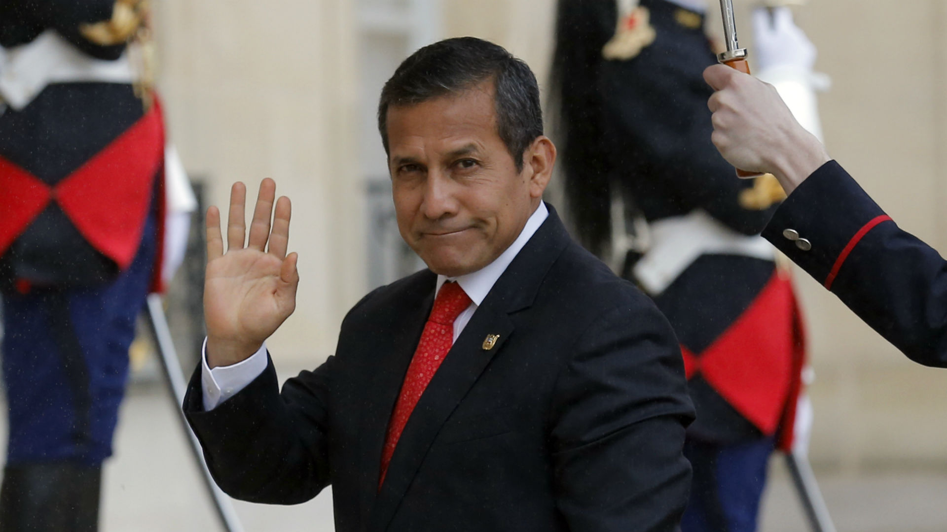 Odebrecht admite que entregó tres millones de dólares a la campaña de Humala