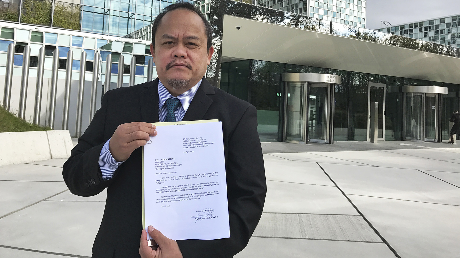 Un abogado presenta una demanda contra Duterte ante el CPI por asesinatos en masa 1