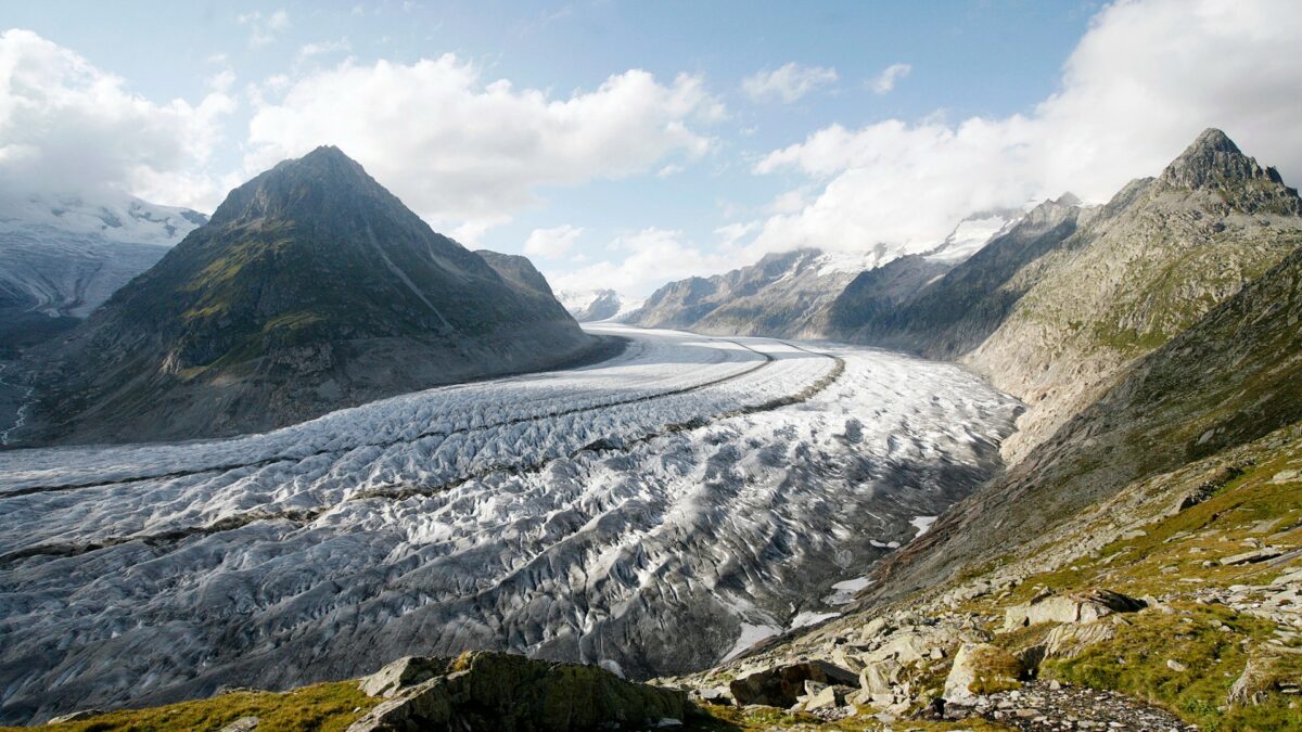 Este es el plan de Suiza para evitar el deshielo de su glaciar más emblemático