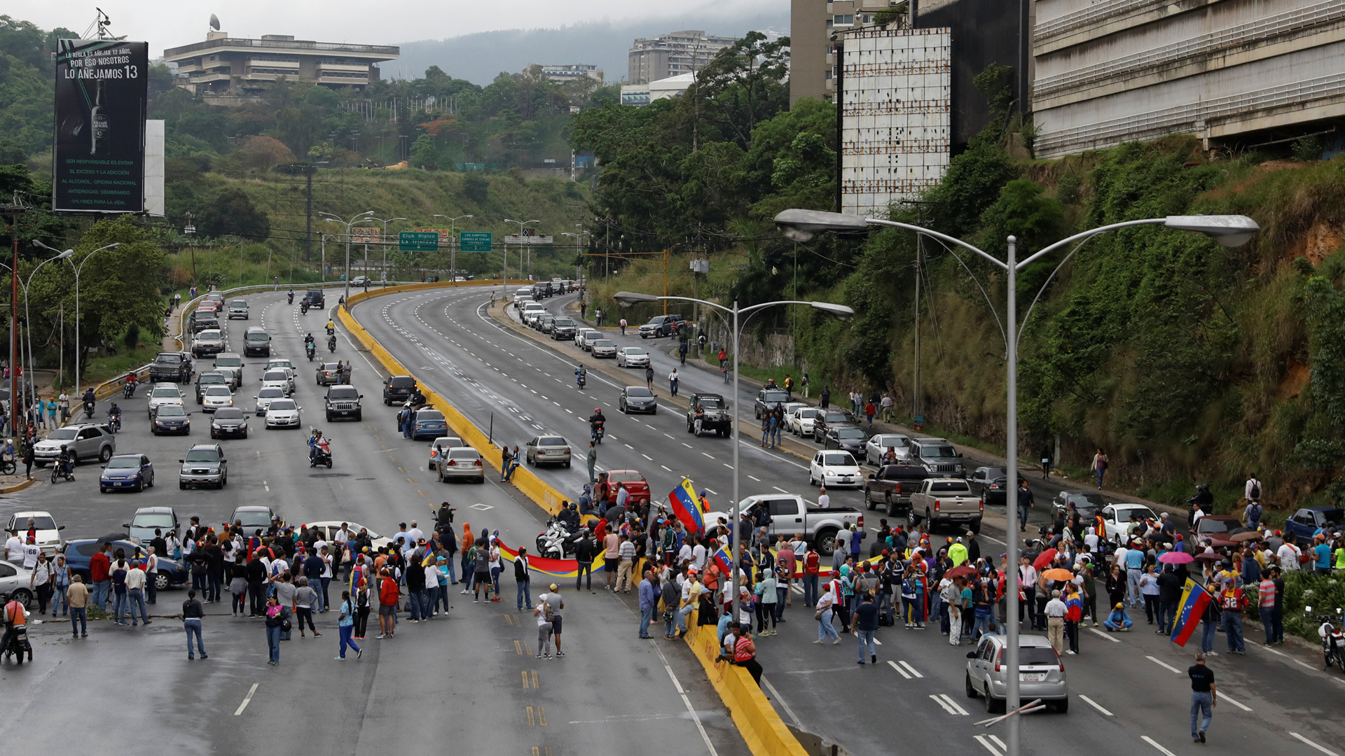 Asesinado un líder estudiantil venezolano en una universidad