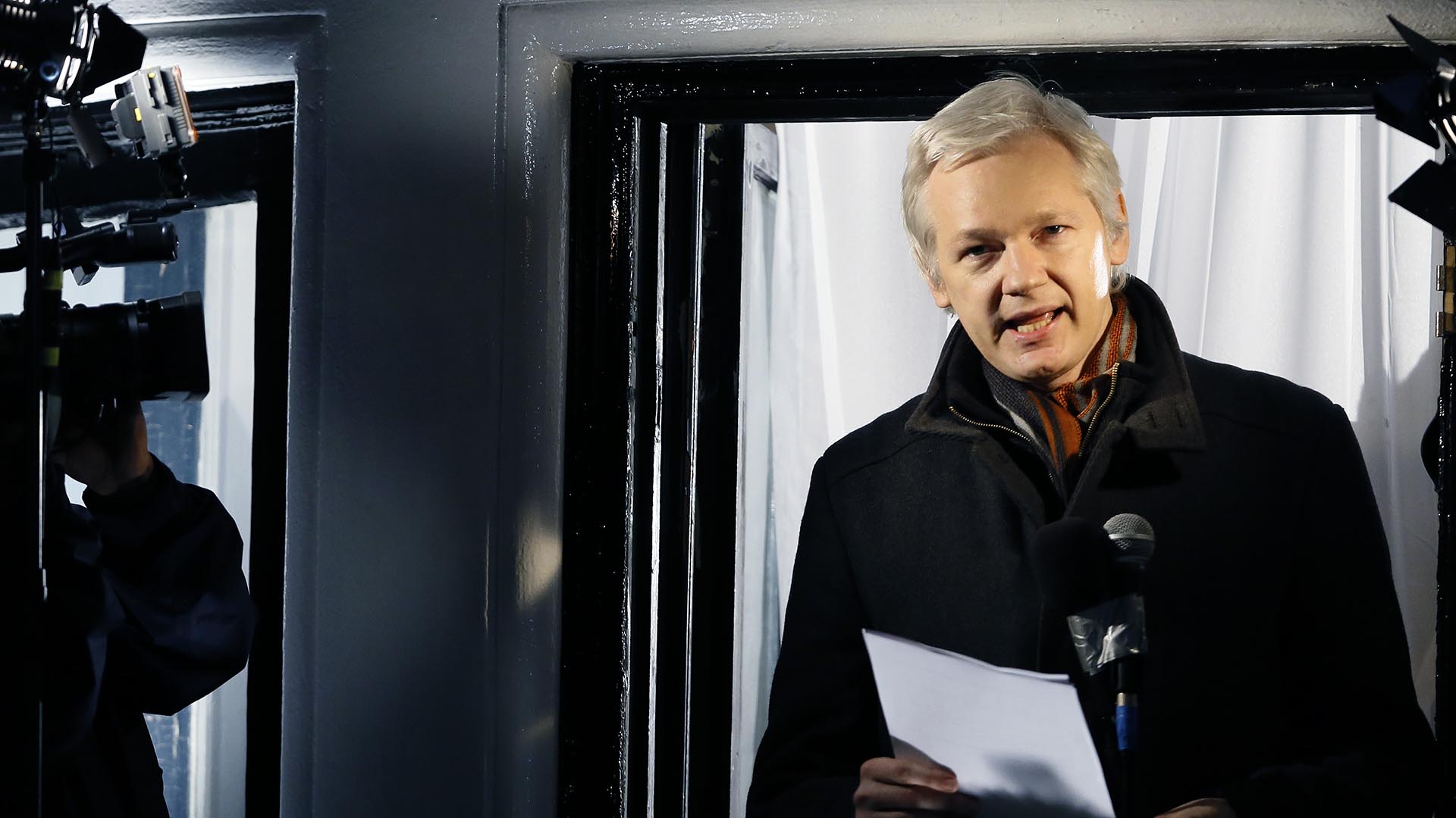 Assange presenta un nuevo recurso contra su orden de arresto internacional