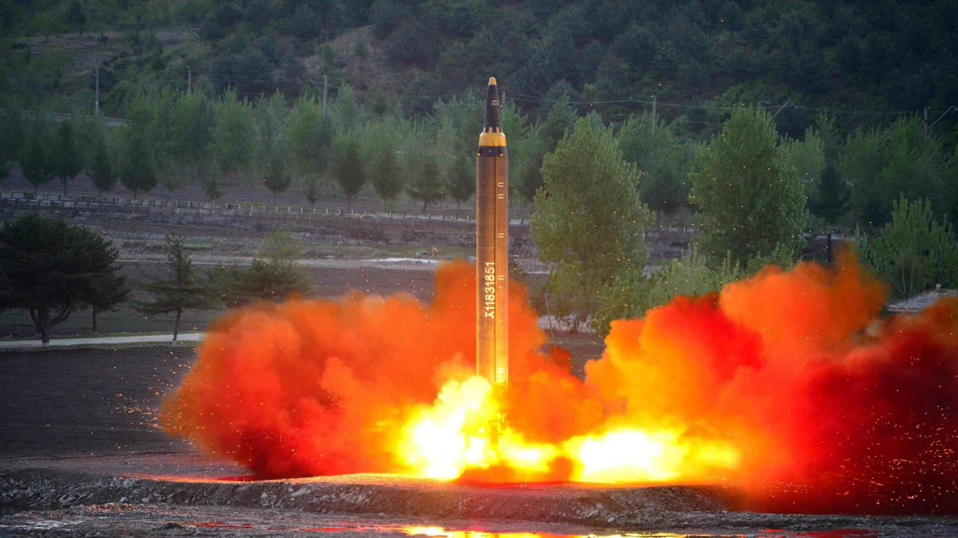 Corea del Norte lanza un nuevo misil de medio alcance