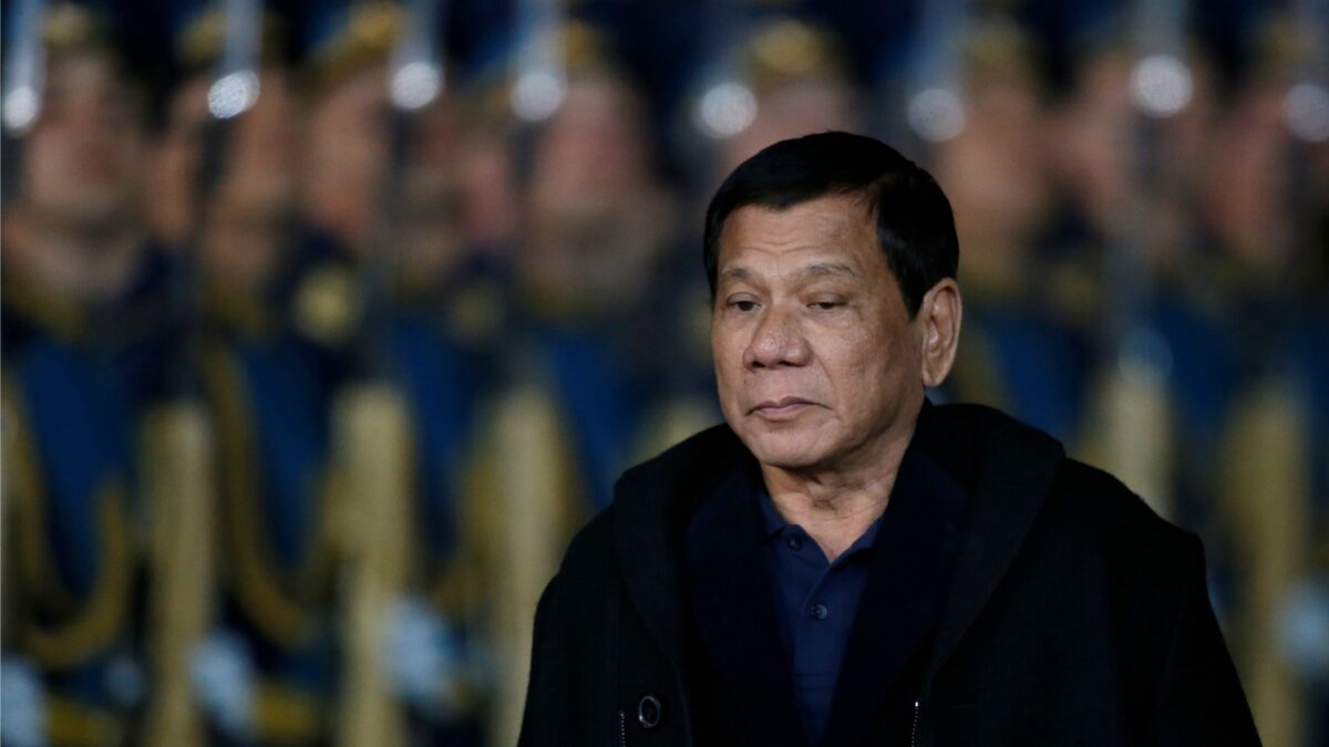 Duterte declara la ley marcial en el sur de Filipinas