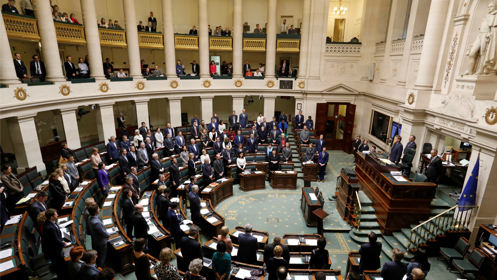 El Parlamento belga aprueba una ley que facilita el cambio de sexo