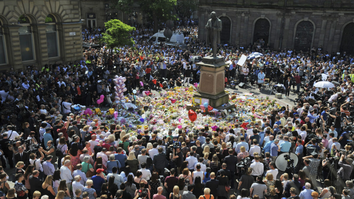 El suicida de Manchester actuó motivado por “el trato injusto hacia los árabes”