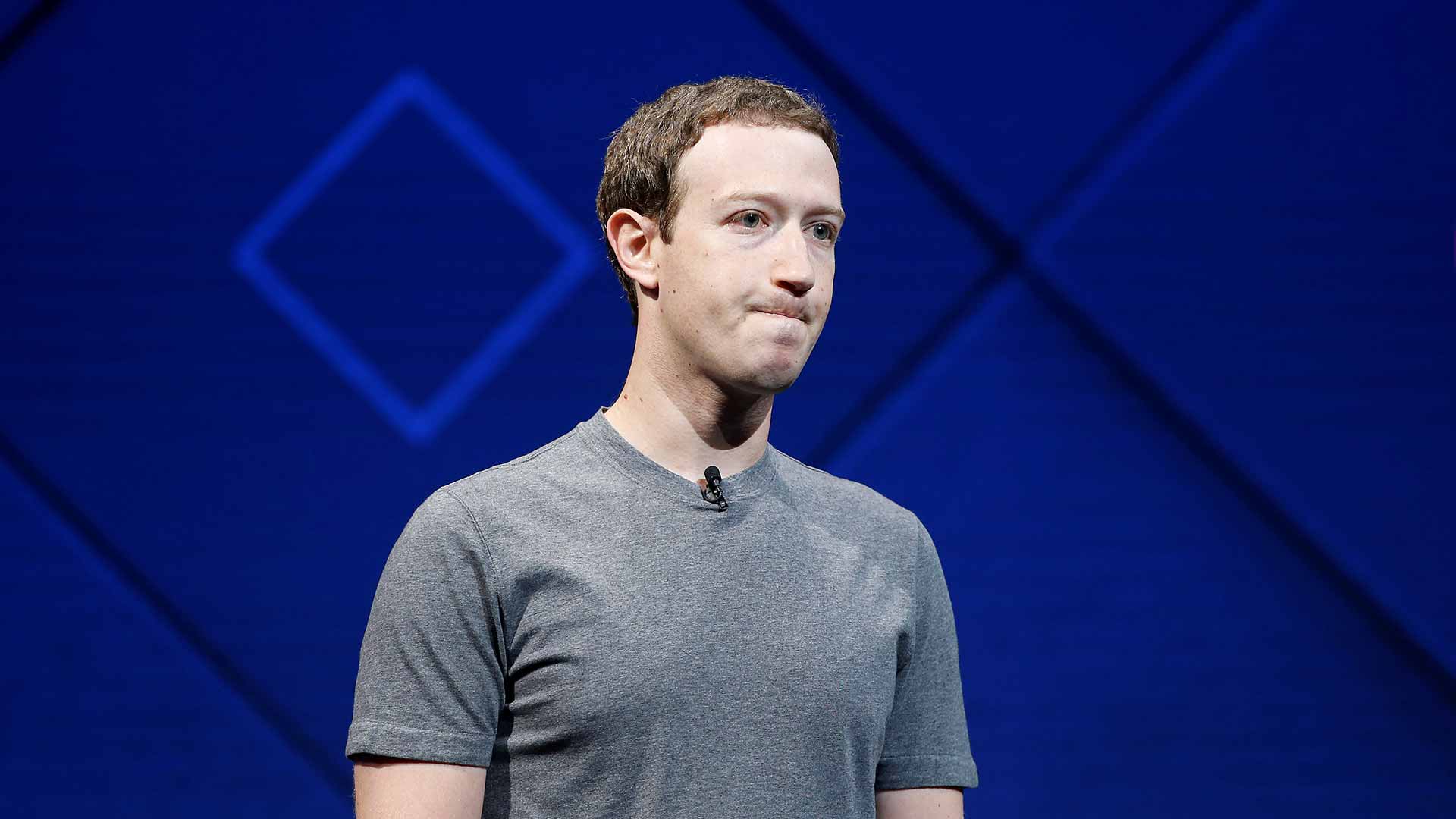 Facebook contratará a 3.000 personas para filtrar imágenes violentas