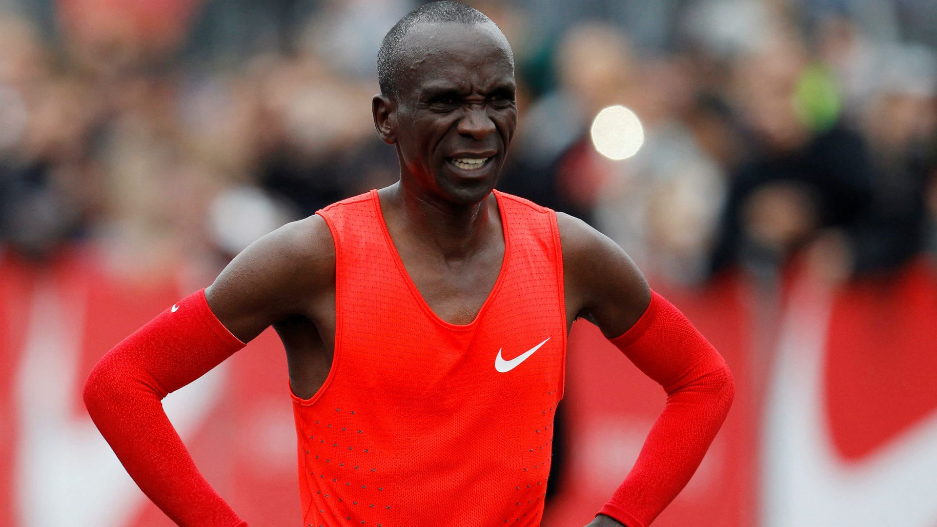 Kipchoge corre el maratón más rápido de la historia