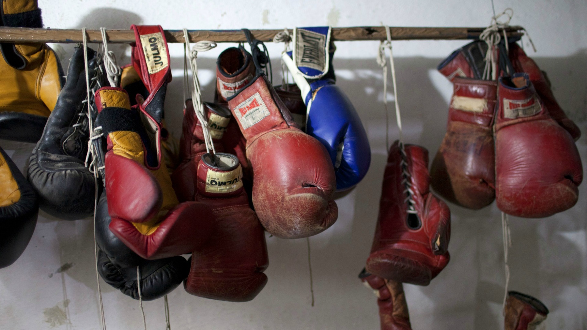 La Policía desarticula un grupo que explotaba a boxeadores nicaragüenses "sin papeles"