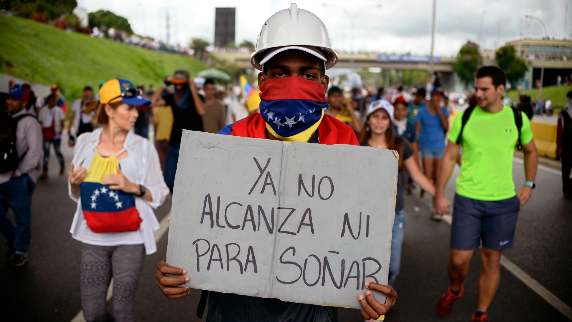 Los venezolanos salen de nuevo a la calle para protestar contra Maduro 2