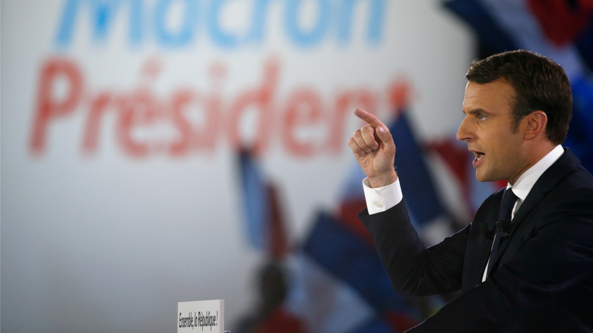 Macron presenta una demanda por la insinuación de que tiene cuentas en paraísos fiscales