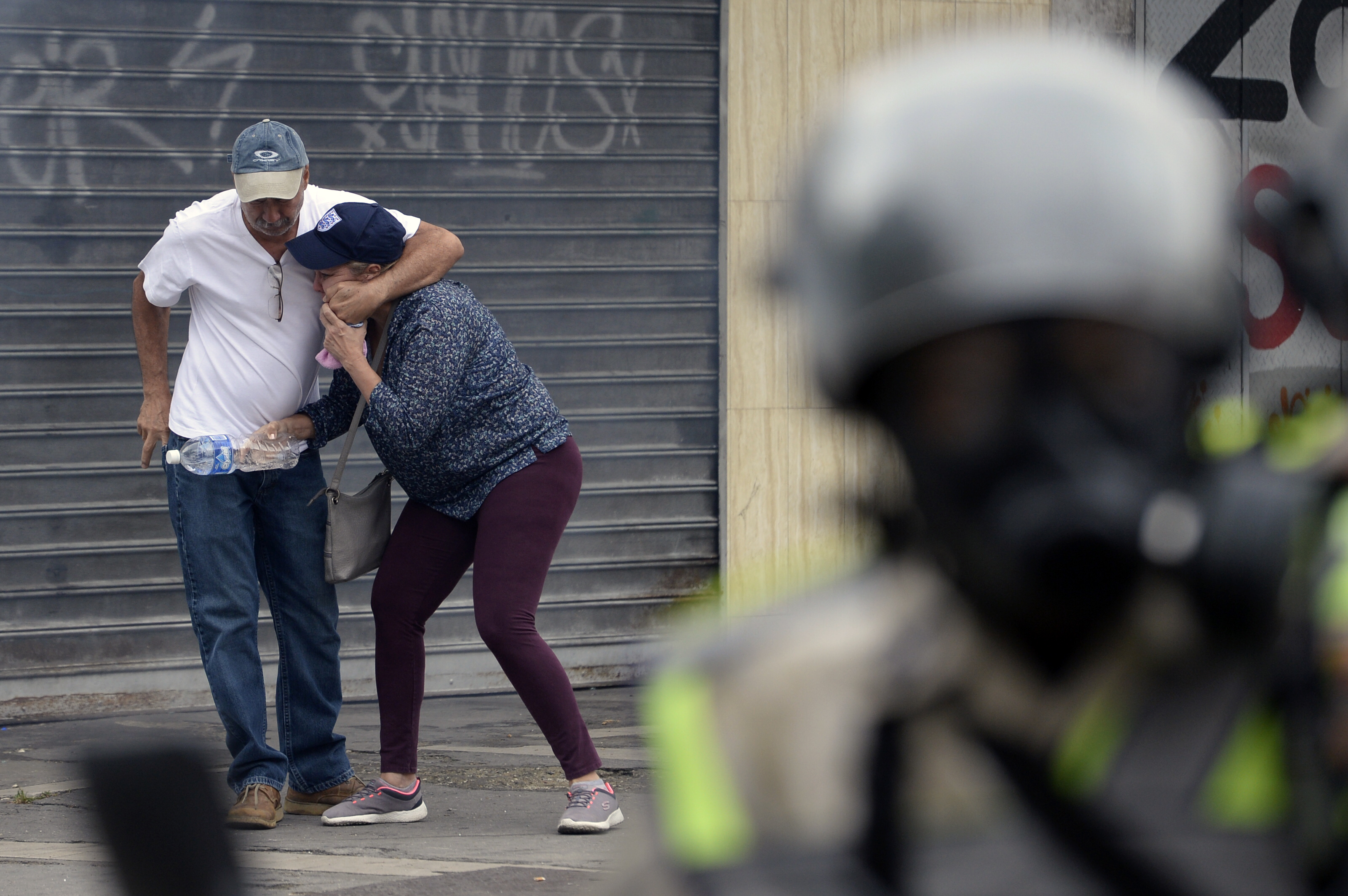 Primeros heridos en Venezuela al cumplirse un mes de la protestas opositoras 1
