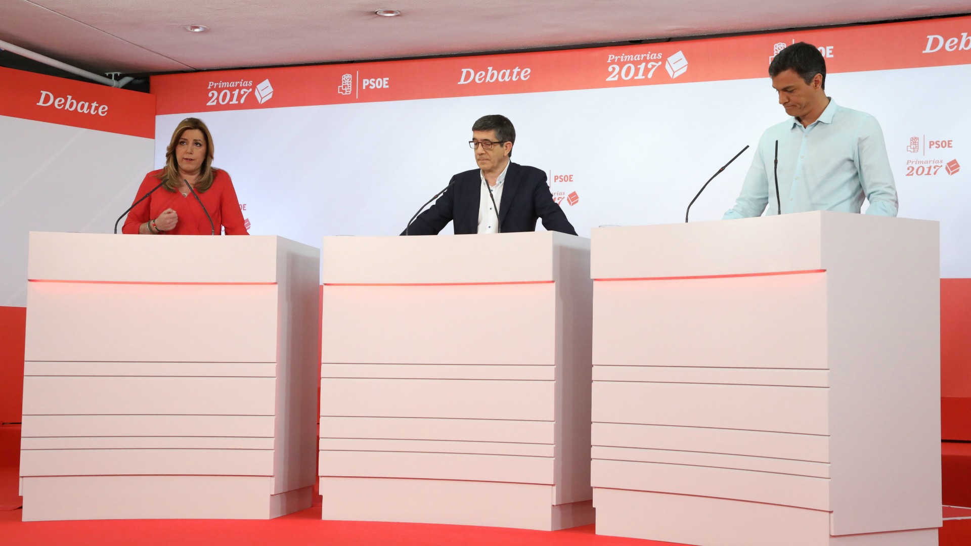 La participación en las primarias del PSOE es del 51% a las 14 horas, una cifra "muy importante"