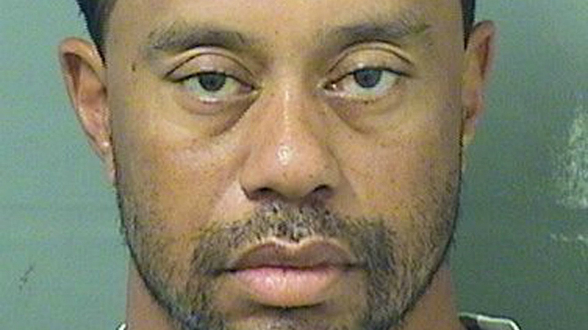 Tiger Woods, arrestado por conducir ebrio