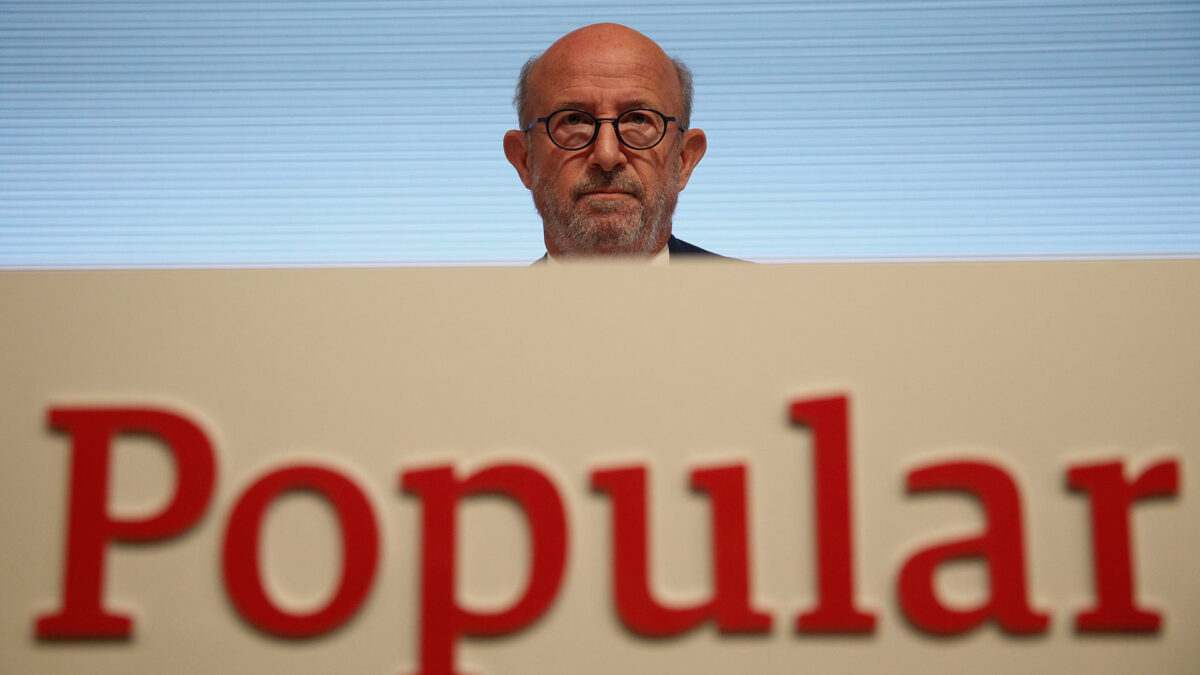 A la cúpula del Banco Popular se le acumulan las denuncias