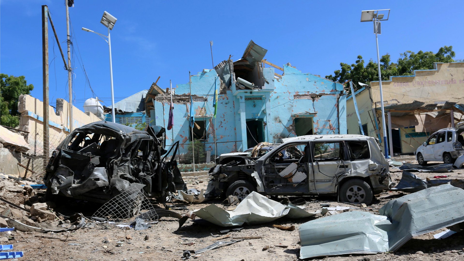 Al menos 17 muertos en un atentado de Al Shabab en Mogadiscio