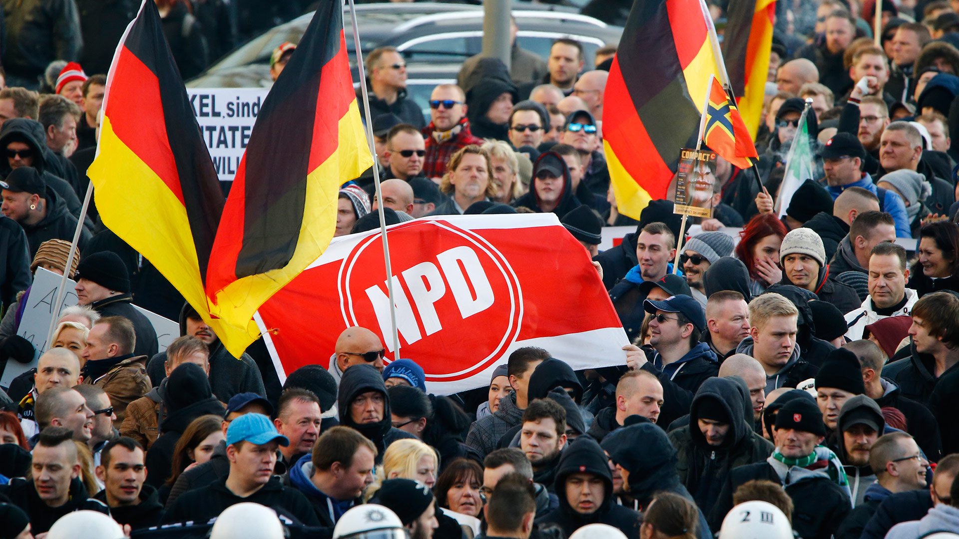 Alemania suprime los fondos públicos para el partido neonazi NPD