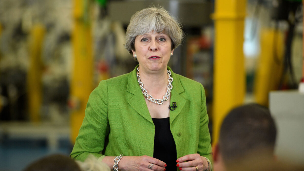 Críticas a Theresa May por su ausencia en el debate a siete días vista de las elecciones