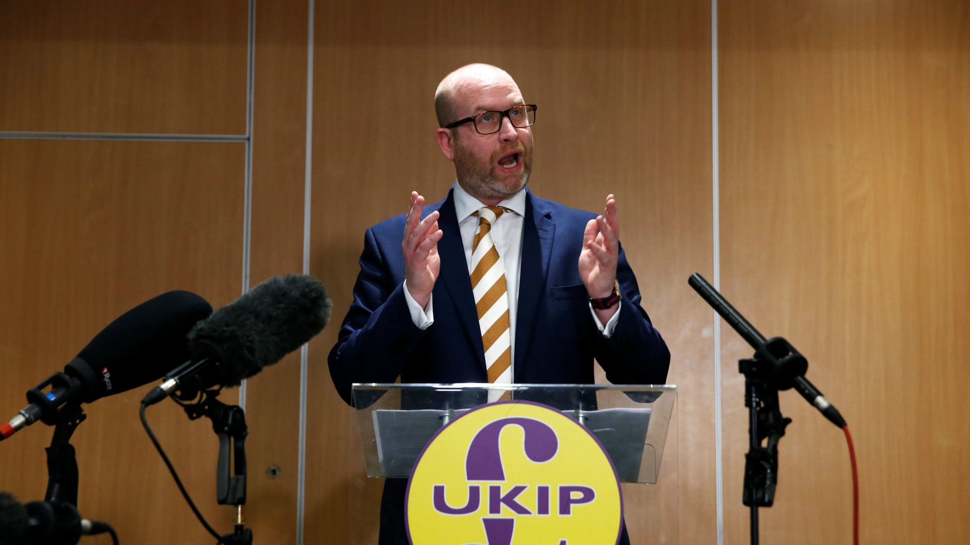 Dimite el líder del UKIP al no obtener representación en el Parlamento británico