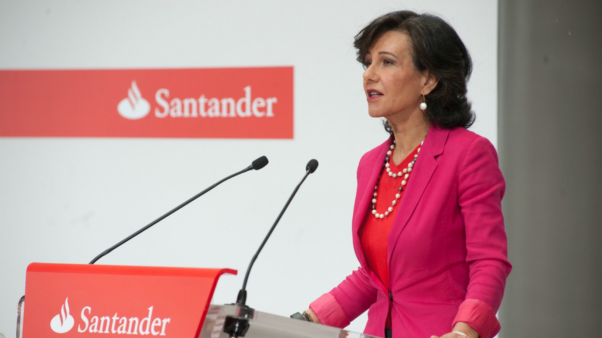 El Banco Santander compra el Banco Popular por un euro