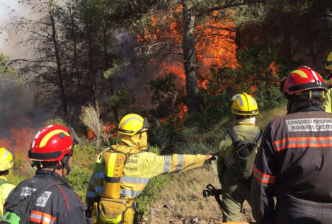 El incendio de Sierra Calderona sigue activo y arrasa ya casi 1.000 hectáreas