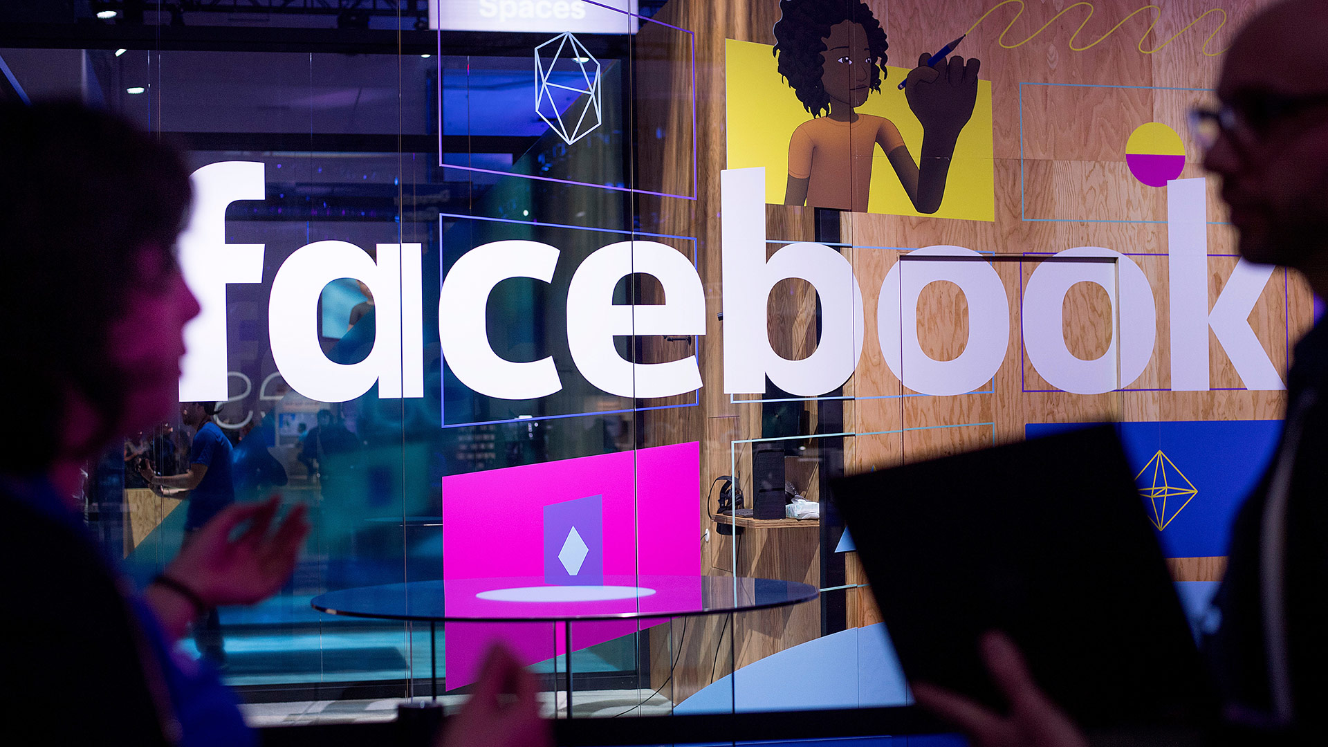 Facebook alcanza los 2.000 millones de usuarios