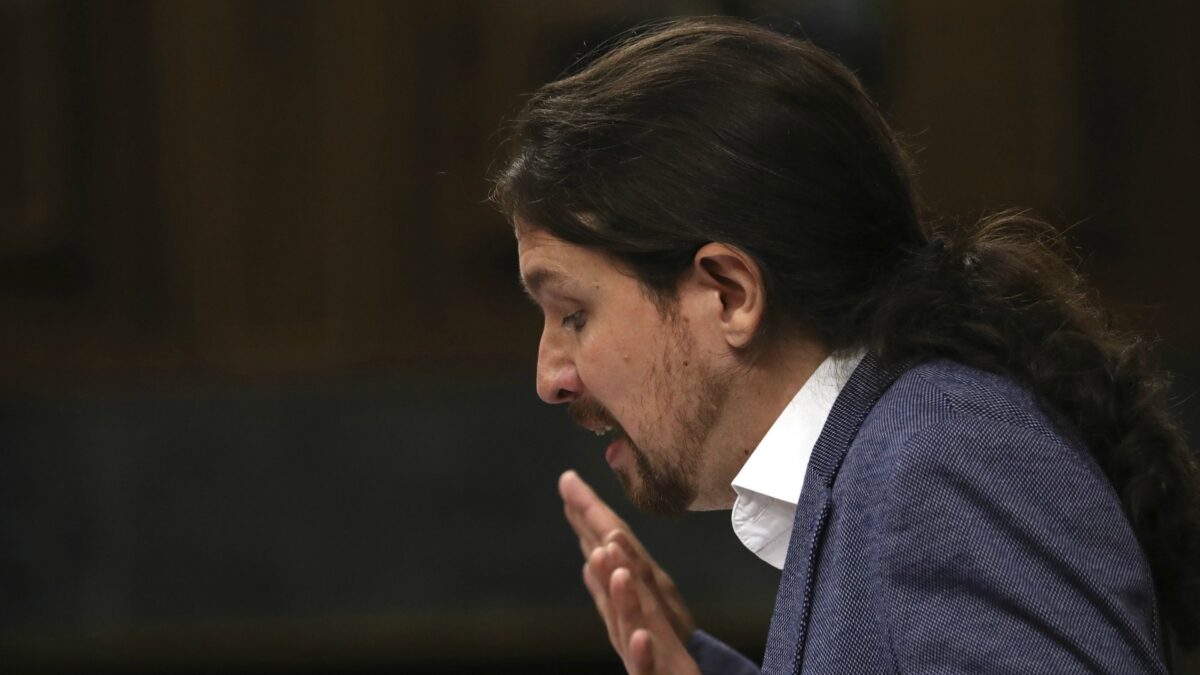 Iglesias tiende la mano al PSOE para echar al PP en la moción de censura