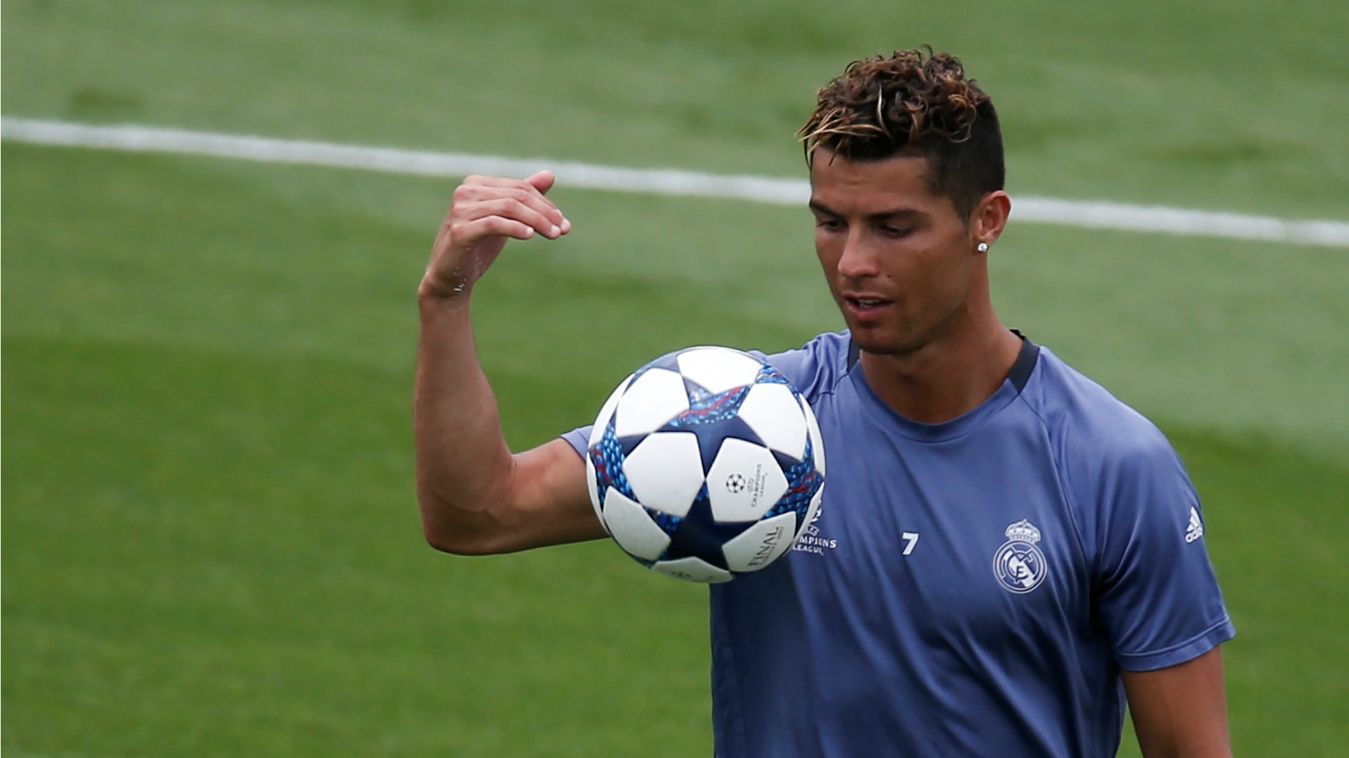 La Fiscalía denuncia a Cristiano Ronaldo por defraudar 14,7 millones de euros