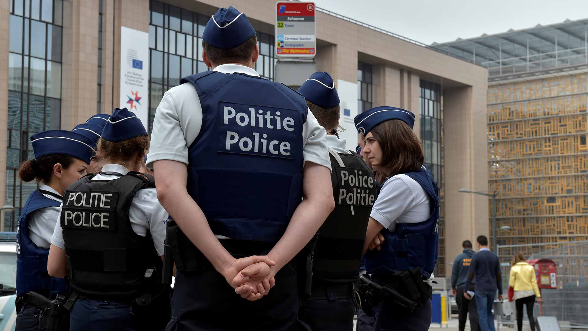 La policía belga detiene a 12 personas relacionadas con los atentados de Bruselas